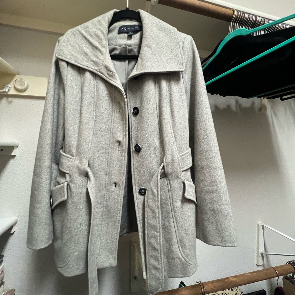 Women's Gray Coat